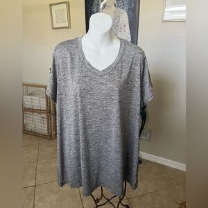 NWT Xersion Gray V-Neck T-shirt - 2X